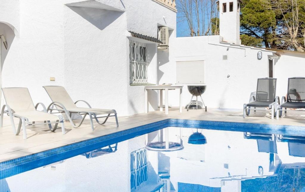 אמפוריבראבה Empurialola - Casa Todo Confort, Con Piscina, Cerca De La Playa Y Centro - 131 מראה חיצוני תמונה